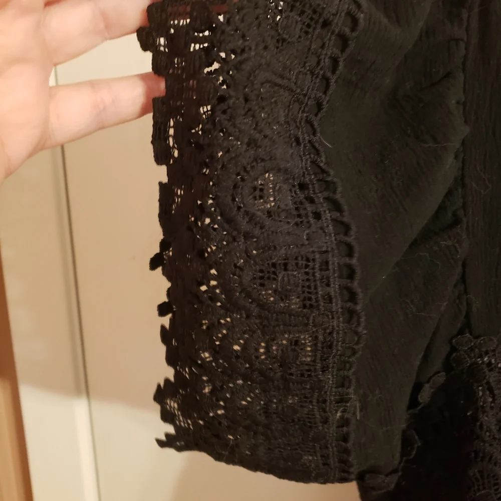 Top - Picture 4 of 4